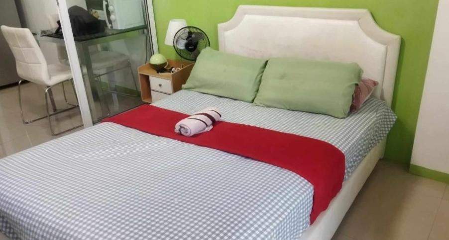 Sm Bicutan Rooms By M Manila Kültér fotó