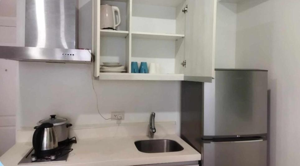 Sm Bicutan Rooms By M Manila Kültér fotó